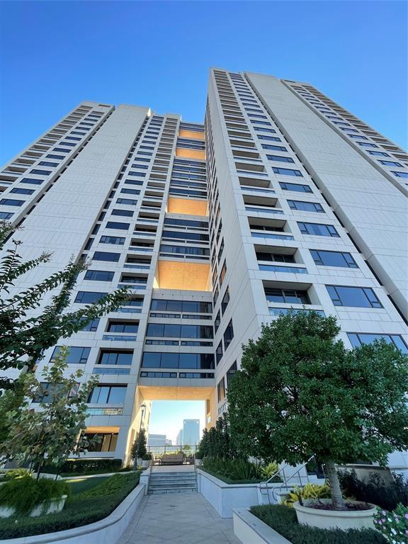 Building Photo - 1111 Hermann Dr