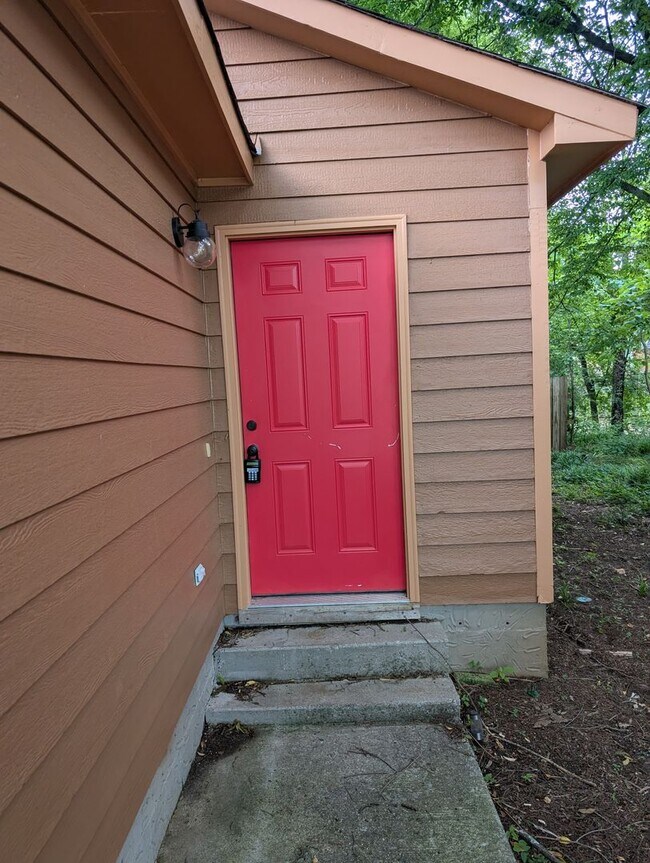 Building Photo - Now Available for Rent!