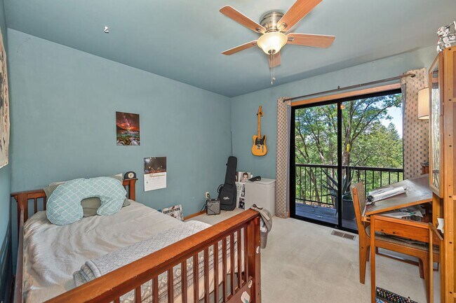 Building Photo - 16832 Alice Way