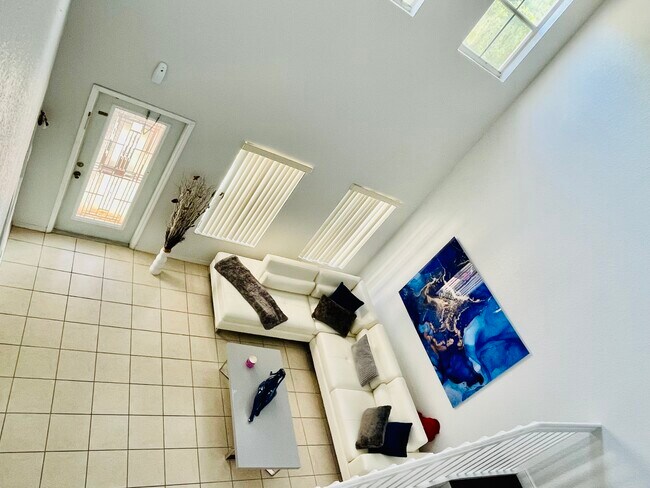 Building Photo - 16628 SW 47th Ter