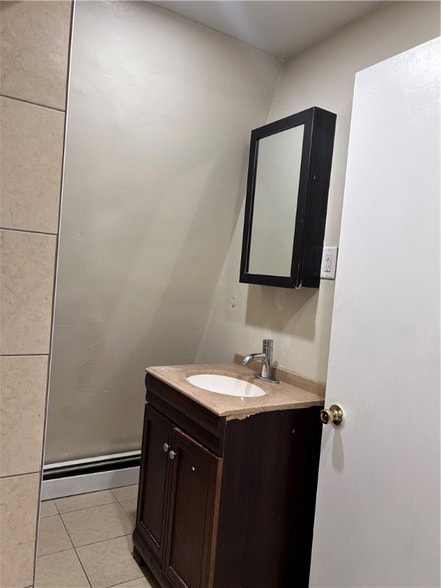 Building Photo - 111 Burnett St