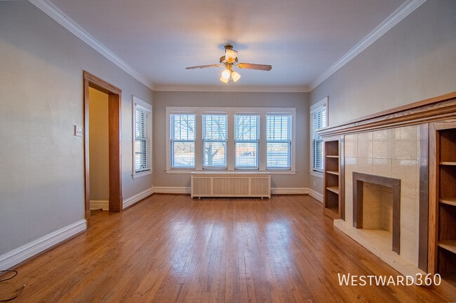 Building Photo - 4246 N Menard-