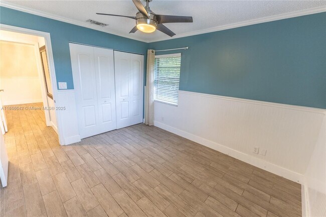 Building Photo - 19509 Hampton Dr