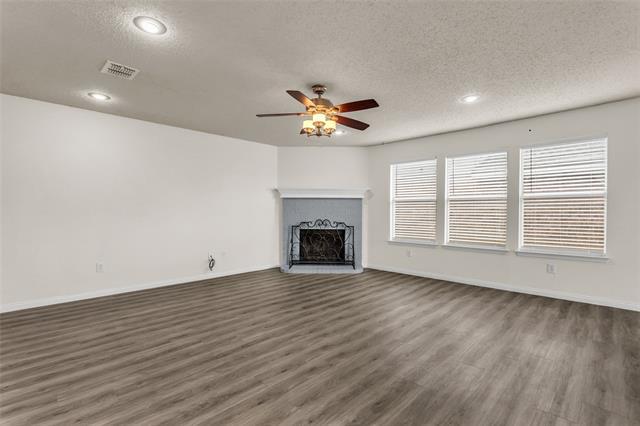 Building Photo - 2320 Shadabury Dr