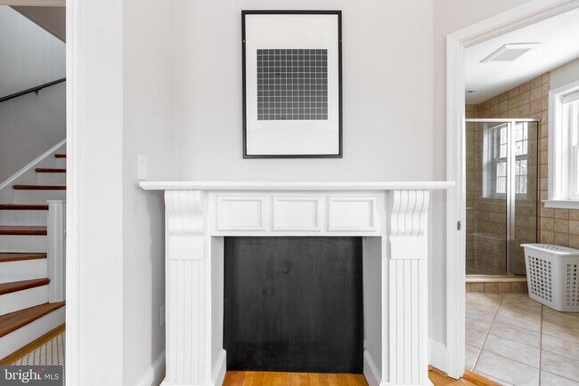 Building Photo - 2243 40th St NW