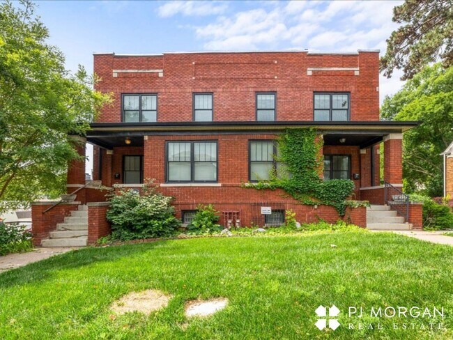 Building Photo - 3603 Davenport St