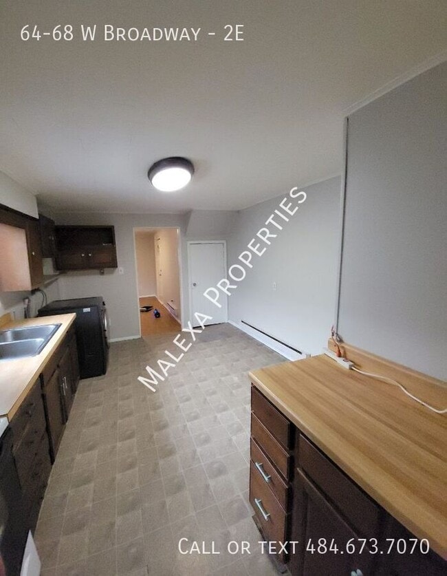 Building Photo - 64-68 W Broadway-2E