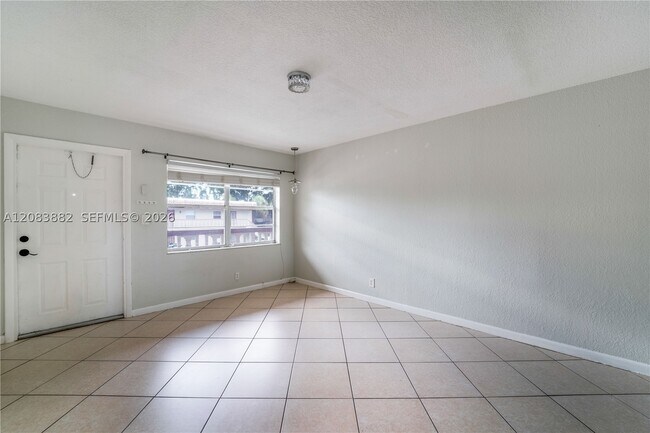 Building Photo - 3777 NW 78th Ave