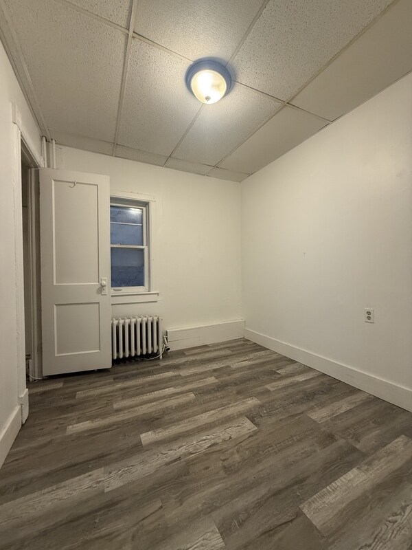 Building Photo - 292 Catherine St