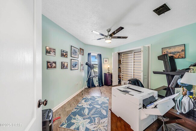Building Photo - 625 Amberjack Dr