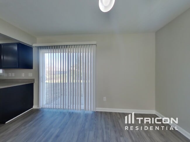 Building Photo - 2512 Calabash Dr