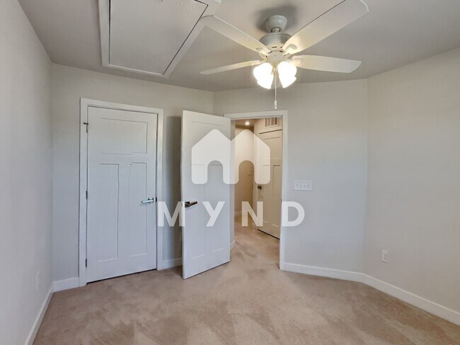 Building Photo - 176 Misty Pike Dr