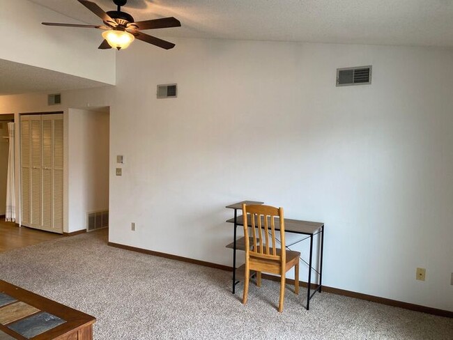 Building Photo - $1,650 | 2 Bedroom, 2 Bathroom Condo | Fur...