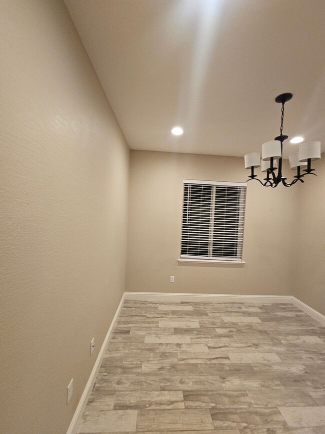 Building Photo - South Reno 4 bedroom home