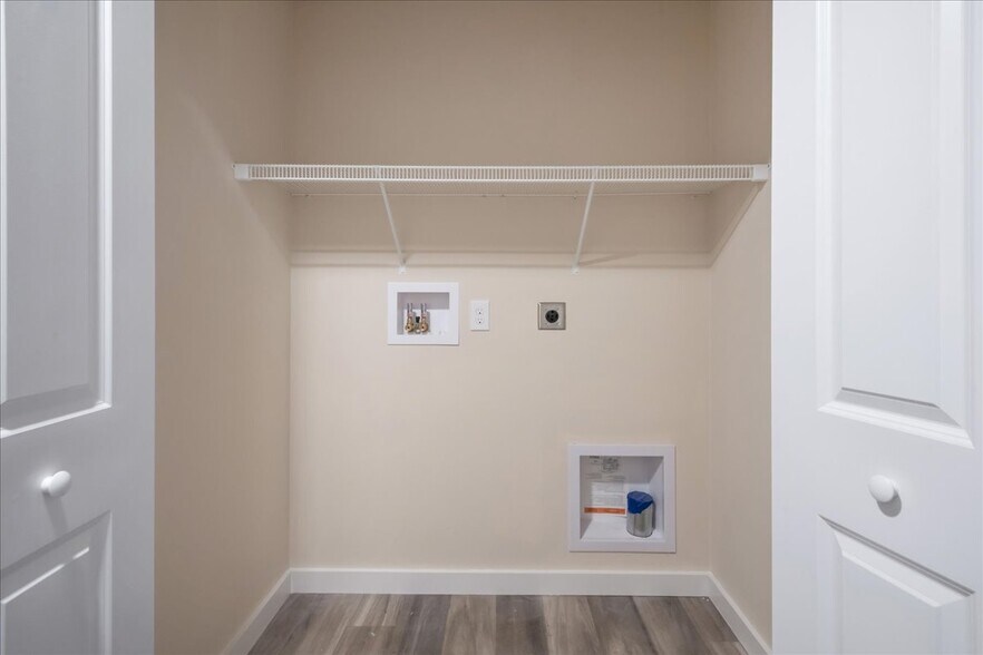 Building Photo - 14 Payton Ln