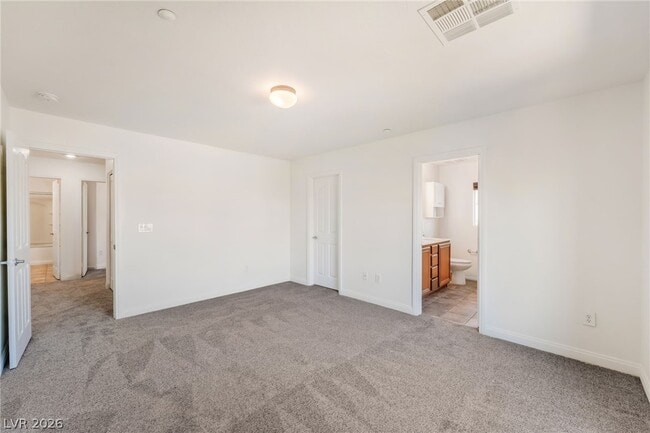 Building Photo - 310 Clarence House Ave