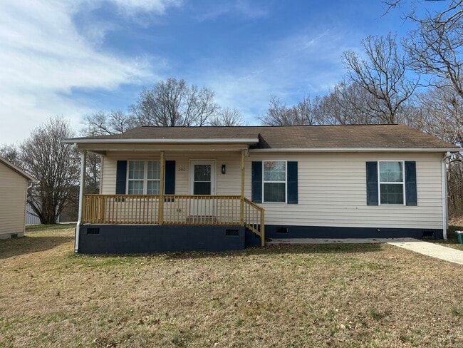 Building Photo - 200 Charles St