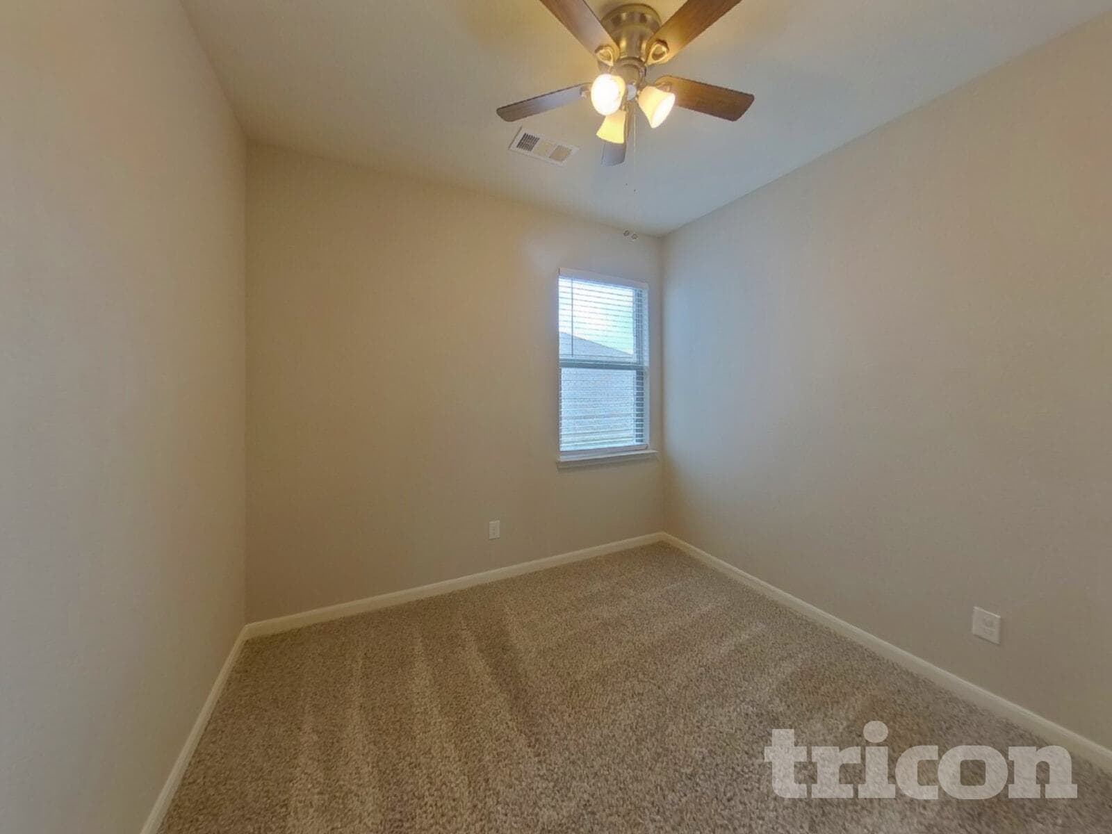 Building Photo - 304 Micah Ln