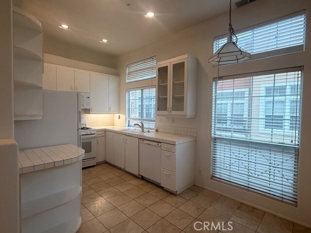 Building Photo - 11 Crivelli Aisle