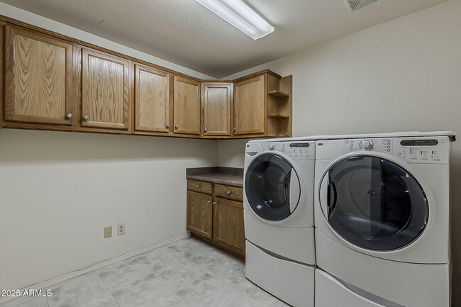 Building Photo - 24321 S Stoney Path Dr