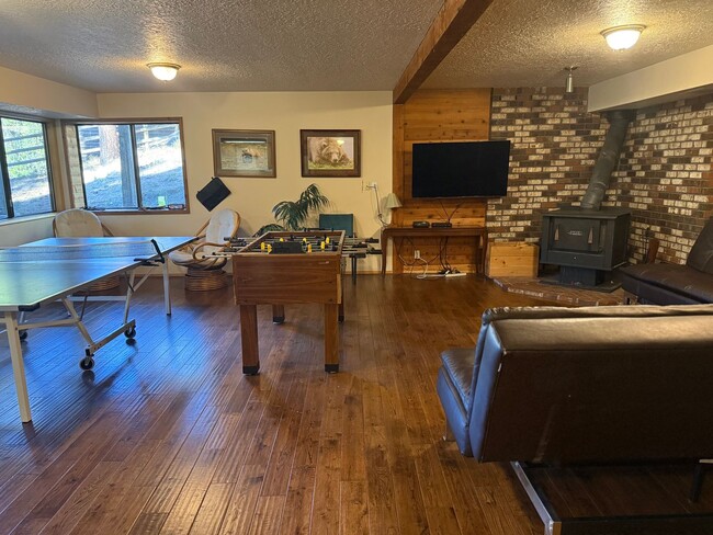 Building Photo - Furnished Riverfront Cabin on the Spring River – 4 Bedrooms, 3 Bathrooms 2,300 sq. ft. | Fully Fu...