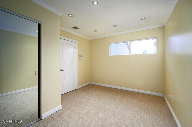 Building Photo - 4613 Reforma Rd