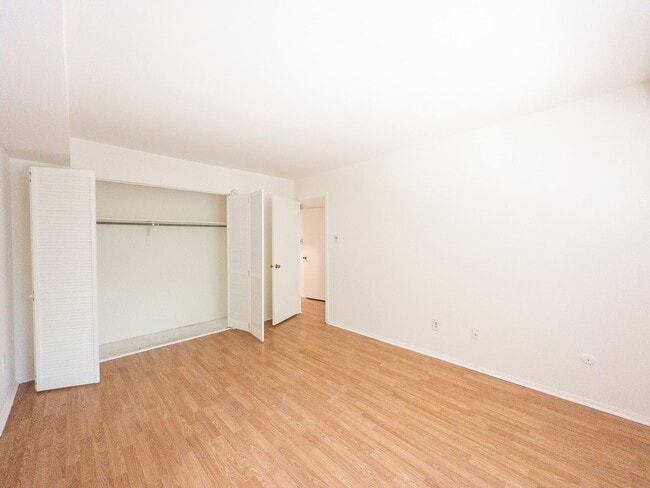 Bedroom | Court Commons - Court Commons