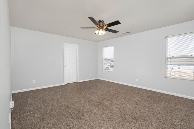 Building Photo - 137 David Barnes Dr