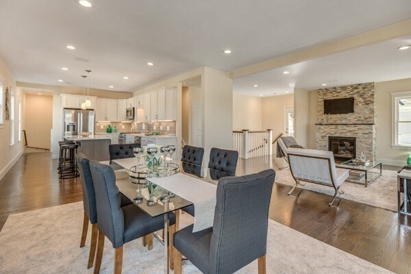 Building Photo - 107 Warren St