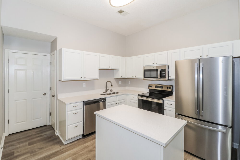 Building Photo - 6796 Kamali Ave