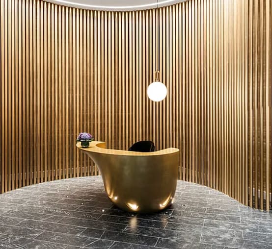 24/7 concierge and mail room - 55 Lagrange St