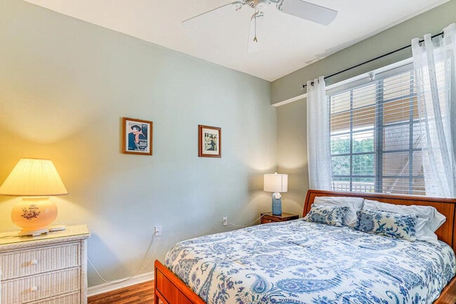 Building Photo - 14571 Legends Blvd N