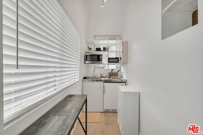 Building Photo - 10557 Rocca Pl