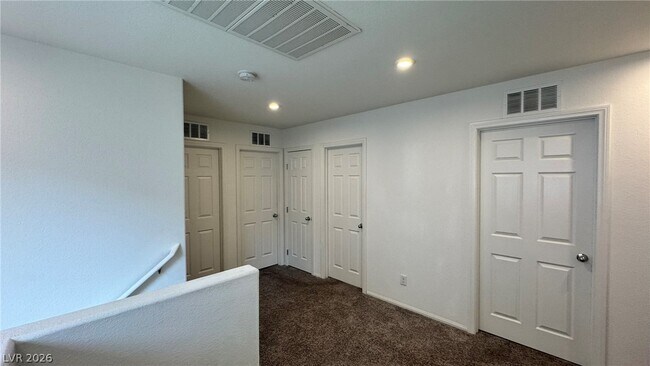 Building Photo - 10563 Sariah Skye Ave