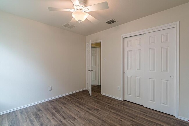 Building Photo - 13803 Laramie Hill