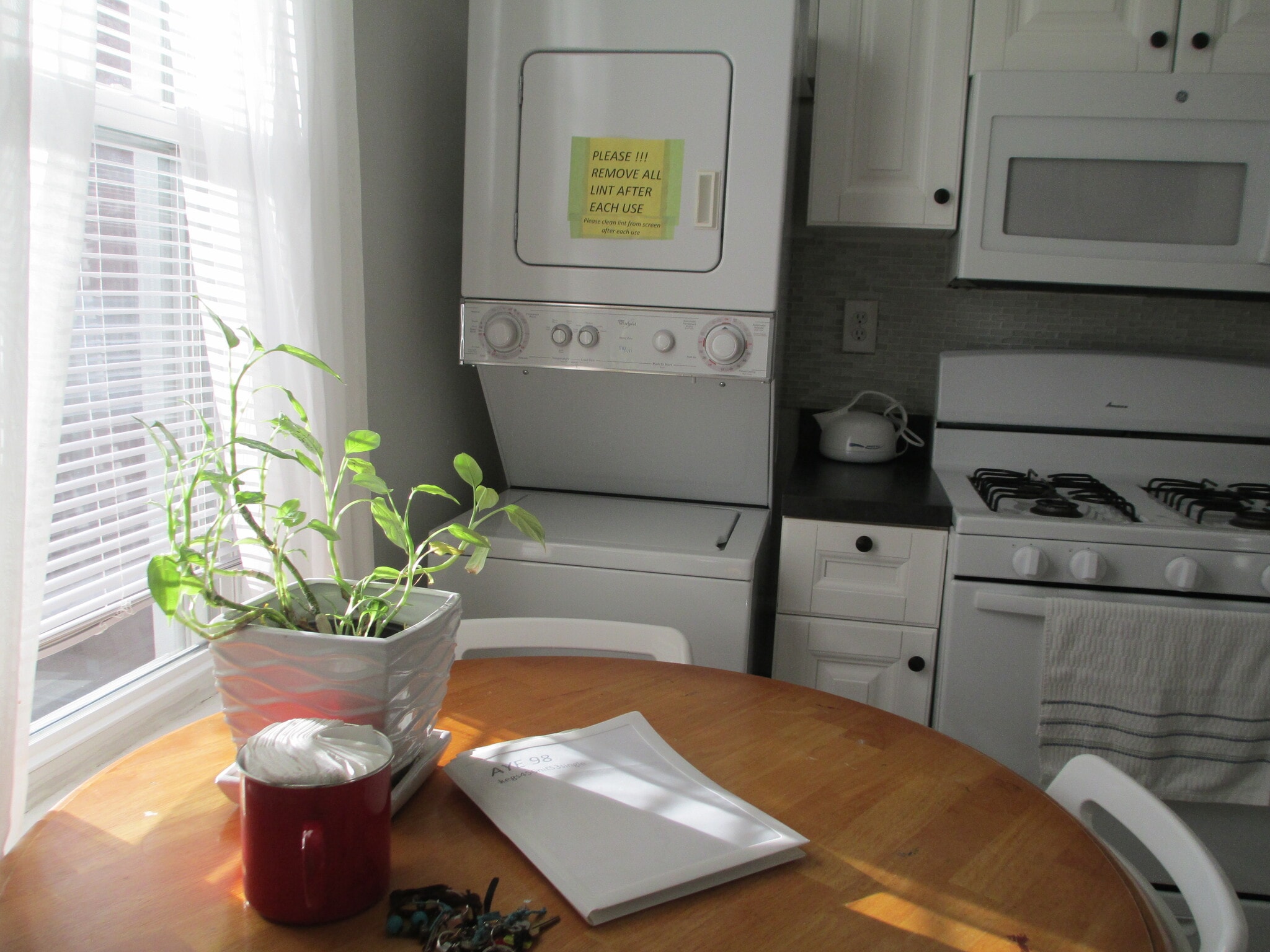 washer and dryer in kitchen - 855 Pavonia Ave