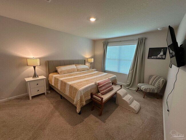 Building Photo - 4014 Whitetail Ln
