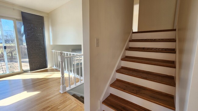 Building Photo - 5 Castlegate Ct