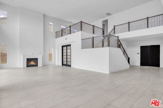 Building Photo - 12509 Saddle Ct