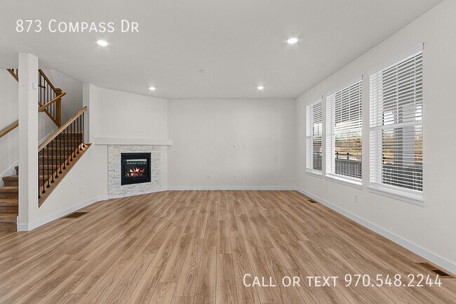 Building Photo - 873 Compass Dr