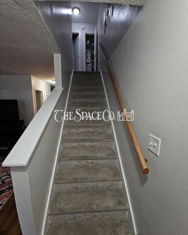 Building Photo - Fully Furnished Townhome — Move-In Ready in Summerville, SC