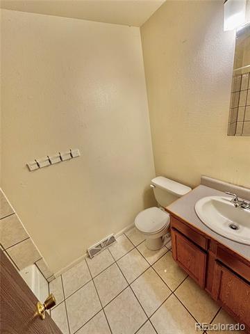 Building Photo - 3510 Holland Ct