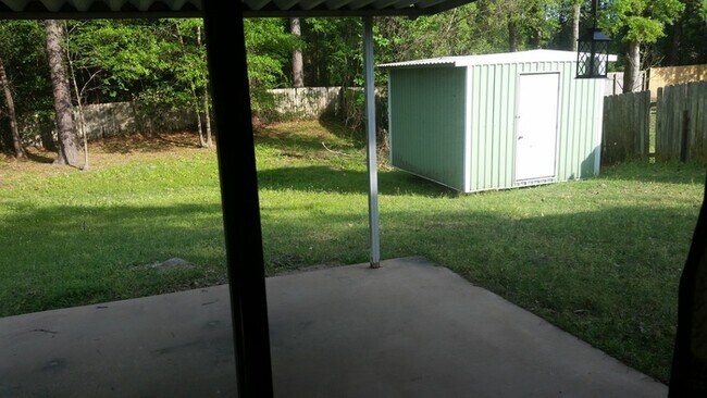 Building Photo - 1301 Scott St