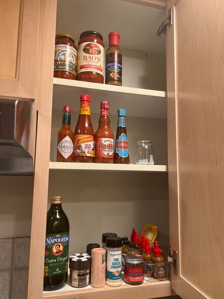 Building Photo - 4135 Chilberg Ave SW