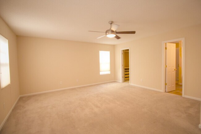 Building Photo - 309 Ganyard Farm Way