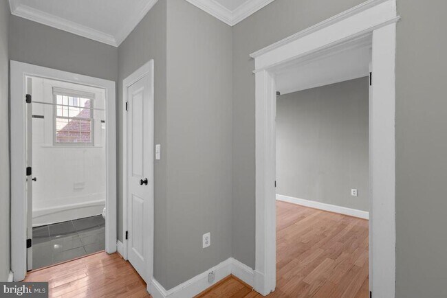 Building Photo - 3024 Wisconsin Ave NW