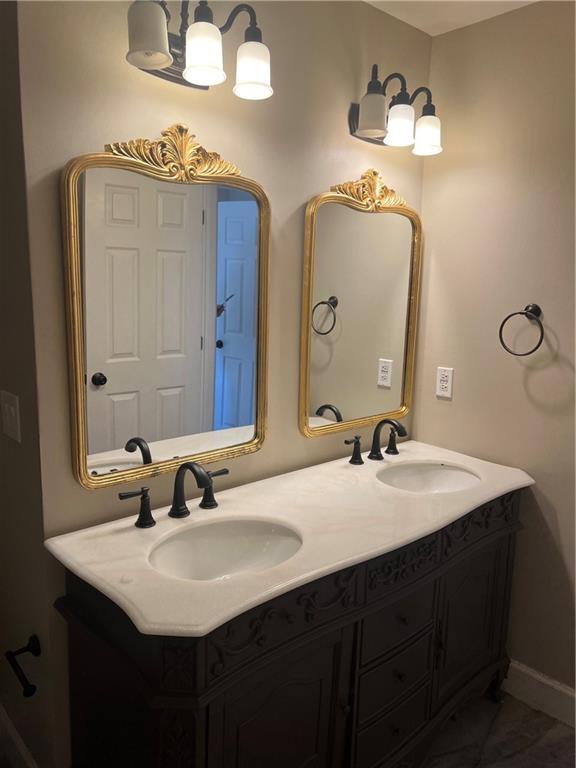 Building Photo - 5455 Woodrun Ln