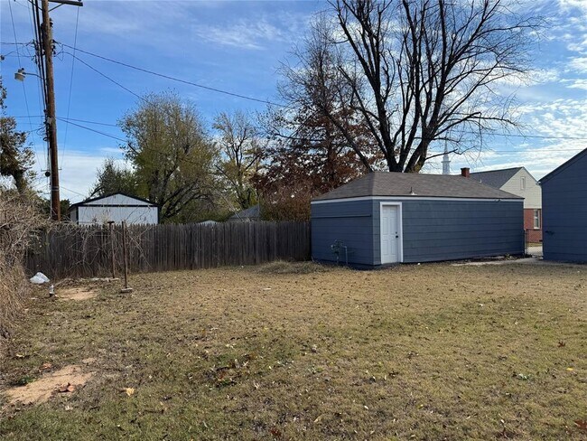 Building Photo - 3117 NW 23rd St