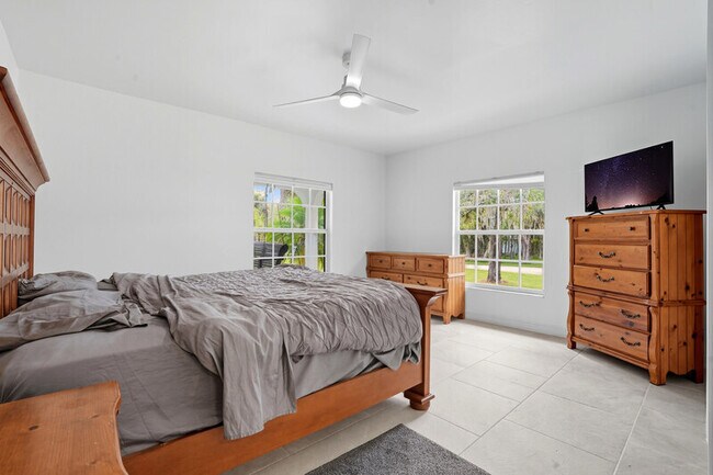 Building Photo - 2261 Krape Rd