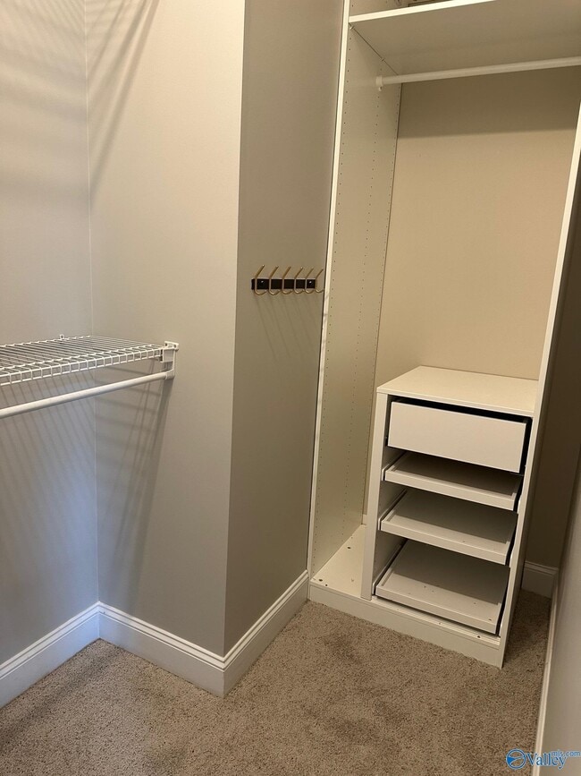 Building Photo - 110 Chelsea Park Row